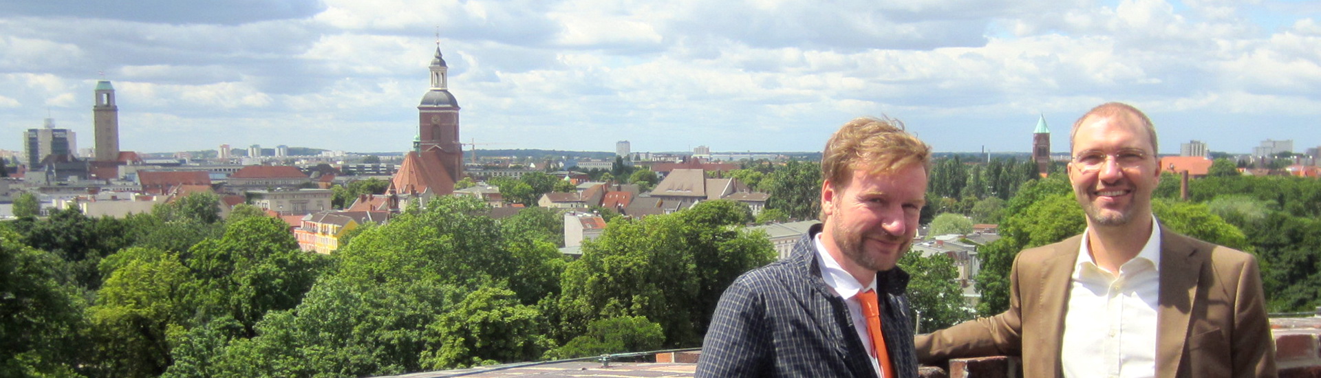 Kultur-Staatssekretär Tim Renner und Daniel Buchholz SPD auf der Spandauer Zitadelle mit Blick über die Havelstadt